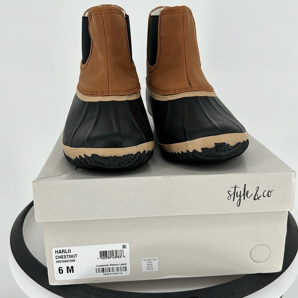 STYLE & CO HARLII COLD WEATHER DUCK‎ BOOTS